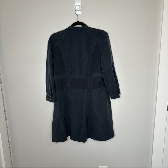 Soft Surroundings Large Tencel snap front Tunic 3/4 Sleeves‎ Stretch Panels - Picture 9 of 10